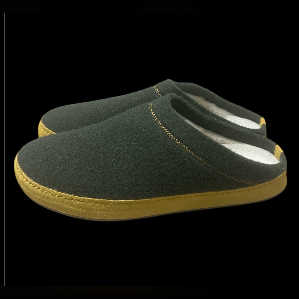 OluKai Hãmani Hulu Wool
Mule Mens 10 Indoor Outdoor Slip On Slippers Green Shoes